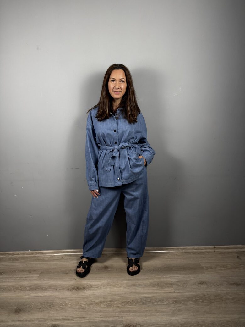 Denim auduma bikšu kostīms