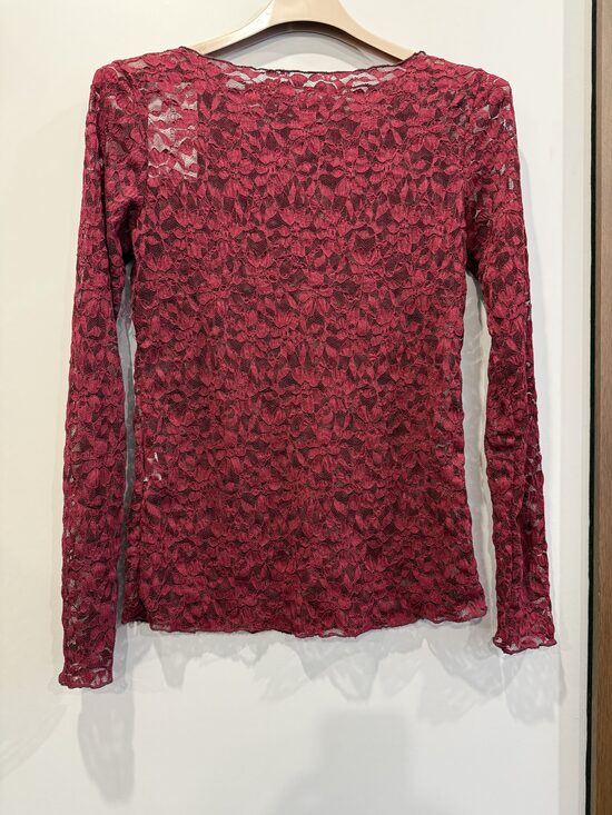 Mežģīņu tops bordo