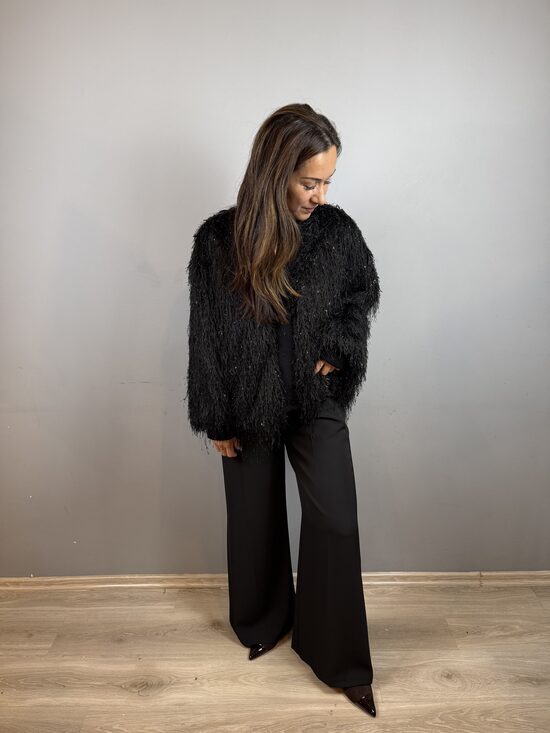 Blizgantis, pelekuotas bomber tipo švarkas, juodas