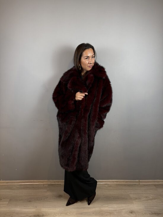 Plus size bordo kažoks