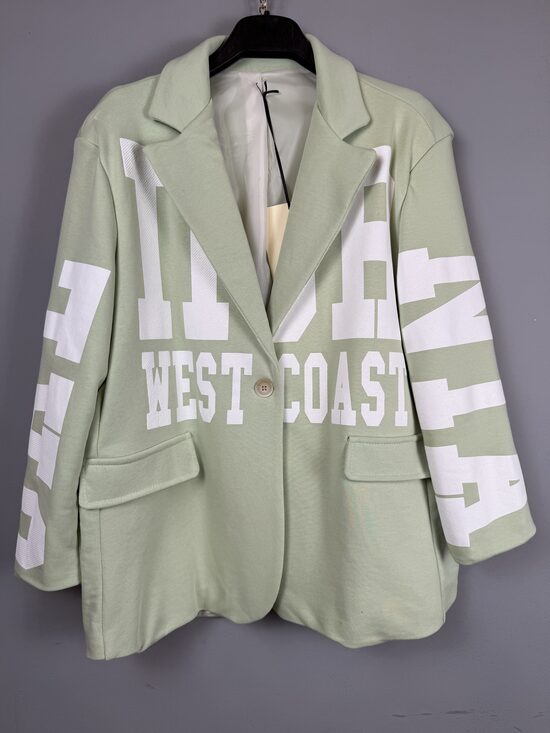 Trikotāžas oversize žakete