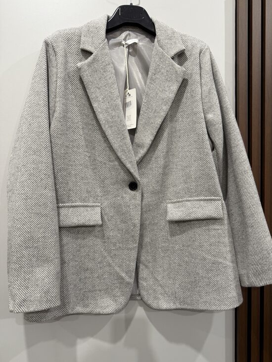 Žakete ar vilnu "skujiņa"